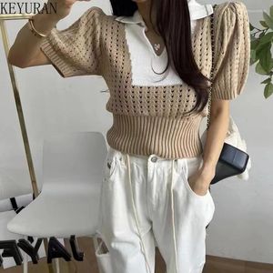 Kvinnors tröjor 2024 Summer Korean Chic Short Sleeve Hollow Out Sweater Pullover Fashion Casual Contrast Color Laple Sticked Tops Y2K