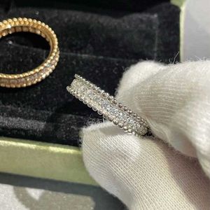 Smycken mäster designer vanlycle högkvalitativa ringar fyra bladklöver runt pärlringar för kvinnor med vanligt vanly