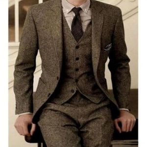 Vintage Wool Tweed 3-stycken Mens Suits Brown Khaki HerringBone Groom Tuxedos Custom Slim Fit Groom Party Wear 220T