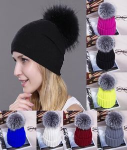 1pcs Mode Frauen Winterhut Pom Pom Schädel Mützen Winter Mode Baumwollgestricke Frauen Outdoor weiche Damen Frauen Caps6465376