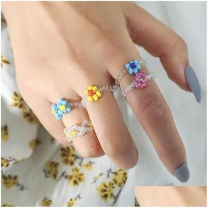 Band Rings 5 Pcs/Set Female Fashion Glass Beads Handmade Beaded Elastic Rope Adjustable Weave Flower Set For Women Girls Jewelry Gif Dhxr9