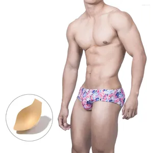 Swimwear maschile 2024 uomini sexy briefs -battute di bauli a basso contenuto di cranio surf sulla spiaggia per la spiaggia push up da nuoto da bagno da bagno da bagno da bagno