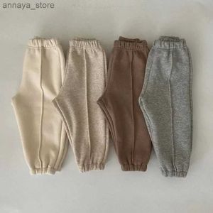 Shorts Warm Childrens Boys and Girls Casual Wool Pants for Autumn and Winter Trousers for ChildrenL2405L2405