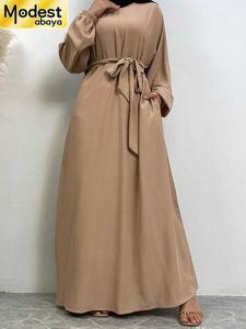 Ethnic Clothing Mellanöstern mode muslimsk ny klänning arabiska kalkon dubai heta säljer populära eleganta kvinnor islamiska kvinnors kläder t240510