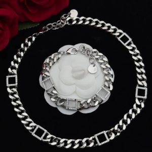 Kvinnors designer armband guldhalsband för mens lyx 925 sterling silver armband smycken akrylkedja länk diamanter hänge bröllop halsband ornament set