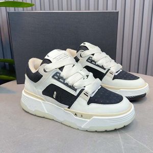 Sneakers män kvinnor plattform skor ma-1 snörning bröd tränare skor lyxig designer mesh läder stadion hårdvara-läder sportskor storlek 35-45