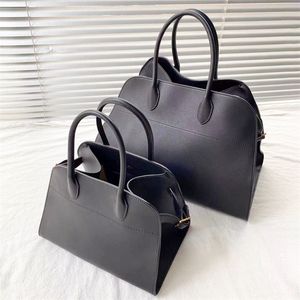 10A Quality The Row Sholdle Shop Bag Womens Margaux15トップハンドルクロスボディトラベルバッグデザイナーハンドバッグMargaux 17 Luxurysバッグファッショントートマンレザーダッフルバッグ