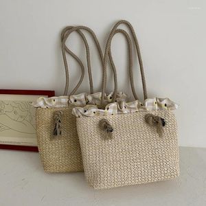 Sagni di paglia sacche di paglia da donna 2024 campagne boemia in pizzo a maglia lace portatile semplice alla moda spiaggia di grande capacità