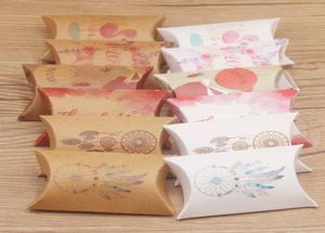 500st Nyaste DIY Design White Pillow Box Paperboard Retro Style Candy Packing Ring Display Letter Tack kärlek Bild 8x55x2c4961226
