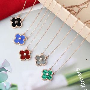 Luxury Clover Necklace Brand Fashion Necklace High Quality Designer Necklace with Box Suitable for Women's Jewelry