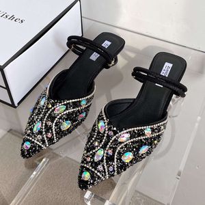 Rhinestone tofflor Slingback Sandaler Kvinnliga mode låga hälen flip-flops glänsande tå pumpar kvinnor mulskor