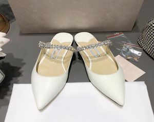 Sandały designerskie wskazywane palce palce dhinestone skórzany slipon płaskie kobiety039s buty1916603