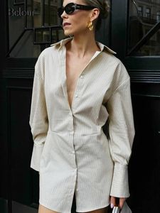 Bclout elegancki pasiaste khaki dresse 2023 Autumn Ruched Office Lady Sexy Shirt Dress Fashion Botton Puff Sleeve Mini 240507