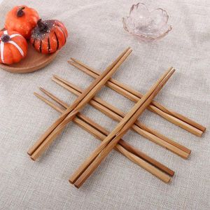Chopsticks 5pairs مصنوعة يدويًا الخيزران الطبيعي الخشب القابل لإعادة الاستخدام.