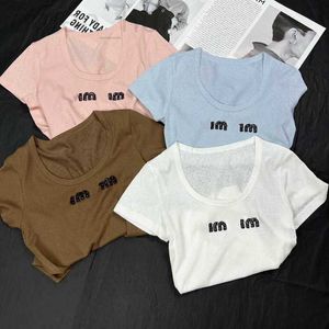 Kadın T-Shirt Tasarımcısı 2024 Yaz İnce Mektup Tırnak Elmas İpek Pamuk Kısa Kol T Çok yönlü ağır endüstri Basit Zayıflama Yarım Kadınlar CV70