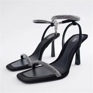 Water Diamond Womens High Heel Shoes Elegant Sandals Womens Chain Thin Sandals Party Shoes Womens Fashion High Heel Sandaler Black 240426