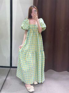Basic Casual Dresses Korean summer plain print pleated square neckline plaid dress short sleeved lace up Gingham Midi dress for womenL2405