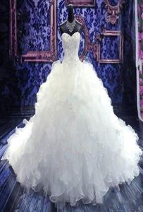 2020 Luxury Beaded Embroidery Ball Gown Wedding Dresses Princess Gown Corset Sweetheart Organza Ruffles Cathedral Train Bridal Gow6030681