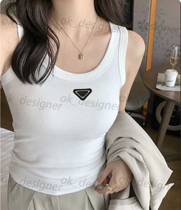 Designerin Frauen Tanks Camis Tops Sommer Mode Girls White Black Ripped Baumwoll Camisole Original Marke Damen Strick Tees ärmellose T -Shirts Lady Slim Westen