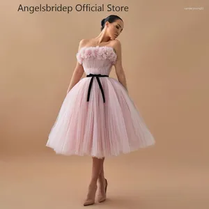 Abiti per feste Angelsbridep A-Line Prom Brapa senza spalline Abito rosa per abiti di laurea Black Celebrity Jurken Jurken