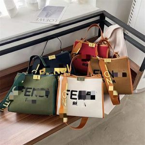 20% de desconto em 2022 bolsas de alta qualidade de moda de alta qualidade Autumn sentindo grande capacidade de líquido Red Tote Canvas ombro único Span Span Women 2674