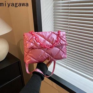 Miyagawa kvinnors väskor mode gradient färg handhållen väska kedja liten fyrkant 240429