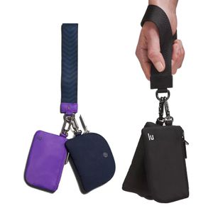 Luxur Designer Nylon Dual Pouch Wristlet Bag Womens Travel Handväska Purses Key Pouch Clutch Canvas ZIP Wallet Cardholder Coin Purse Keychain Plånbok Lagringsficka