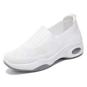 Mesh Scarpe sportive casual da uomo con suole morbide e tessitura volante leggera per la corsa