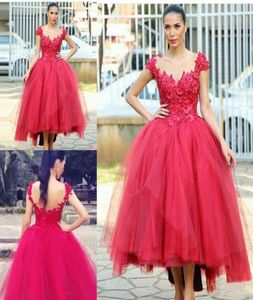 Röd mössa ärm prom klänningar 2018 spetsapplikationer tylllager afton klänningar te längd bollklänning kvinnor formella parti vestidos billig7660624