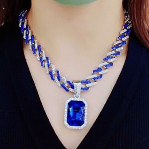 Ny 2024 blandad färg kubansk kedja blå hänge nya smycken mode kvinnas designers design semestergåvor