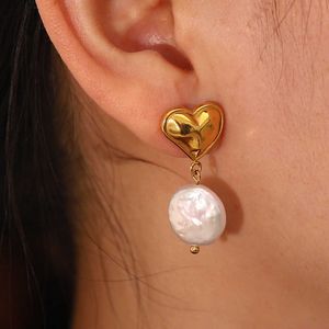 Instagram francuski styl NOWOŚĆ 18-karatowego złotego stali nierdzewnej Baroque Pearl Pearl Colkings Modne kolczyki