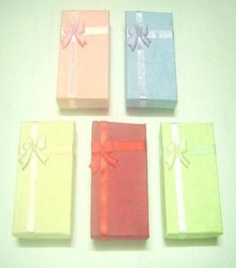 24pcslot 5x7x16cm Mix Colors Jewelry Gift Boxes para embalagens pendentes Display BX391424004199679