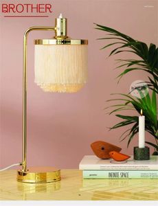 Bordslampor bror postmodern lampa kreativ tofs skugga romantisk skrivbordsljus leddekoration för hemmet sängplats