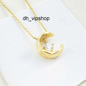 Necklaces Pendant Necklaces Designer Gold Charm Necklace for Women Luxury Rhombic Pattern Moon Stars Jewelry Diamond Chain Valentine Day Gif