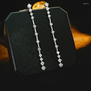 Brincos de garanhão leve borla de luxo lingdong 925 cenário longo prateado com estilo retrô versátil de alto carbono diamante