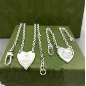 925 Silver Love Necklace Bracciale Designer Women Mens Sterling Silver Heart Cipante Gioielli Cuocero di lusso Collane di lusso per amante 3051