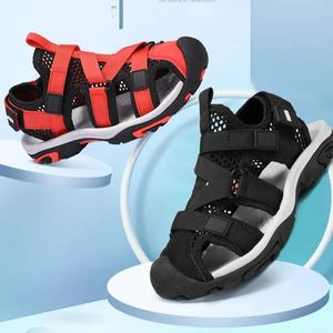 Boys Sandals Summer Childrens Wholesale Beach Shoes Baotou NonSlip Outdoor 240511