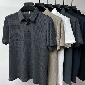 24個の新しいファッション断片化特別オファーマルベリーシルク100％ハイエンドメンズ半袖Tシャツ中年夏のビジネスカジュアルルーズポロシャツ