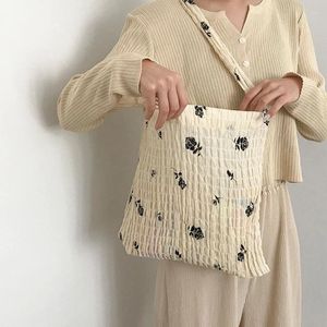 Akşam Çantaları 2024 Vintage Floral Kadın Omuz Retro Retro Küçük Gül Bayanlar Alışveriş Çantası Kadın Işık Gündelik Tote Çanta Çantaları