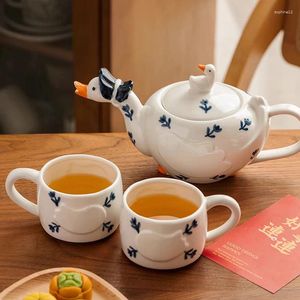 Teaware Sets Kawaii Duck Ceramic Tea Set - For Two Teapot And 2 Mugs Afternoon Cup Kettle With Drain Hole Microwave Safe