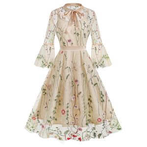 Donne Mesh Mesh Floral ricamo da cocktail vintage vestito swing illusi