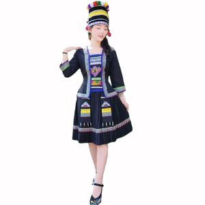 Стадия ношения женщин Хмонская одежда элегантный танец Miao китайский вышитый этнический платье.