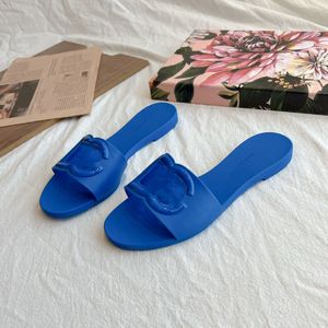 Designer D designer di alta qualità G sandali famosi pantofole in pelle scarpe a basso tallone di lusso sandale fashion slips 23