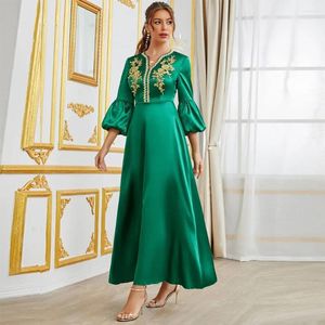 Vestidos casuais Slim-decote em V abayas para mulheres na cintura alta vestido muçulmano manga de manga de sopa de apliques túnicos turcos da festa da festa de dubai abaya