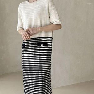 Sukienki imprezowe Summer Kobiety Krótkie rękawe sukienki Wysokiej jakości projektant Waffle Sweater Elegancki szata odzież Zwycięska P477