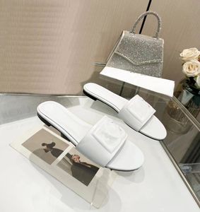 Designer D designer di alta qualità G sandali famosi pantofole in pelle scarpe tallone basso sandale fashion women slips 56