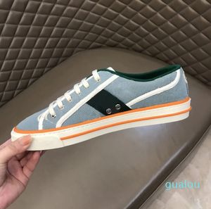 2024 Women Women Genuine Leather Design Sneakers Sapato casual de luxo