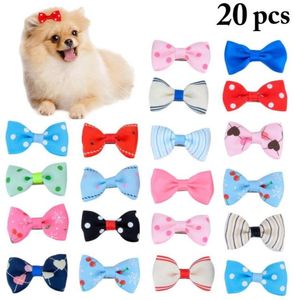 20pcs Farbe zufälliger Hund Kätzchen Welpe Süßes Haustier Pflege floral middes Baumwollschuhe Blume Haarnadel Schmetterlingshaarklammern Haare Barrette6939046