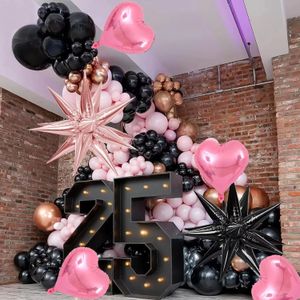 131pcs黒とピンクの風船セットハート爆発女の子の誕生日結婚式婚約パーティー240427