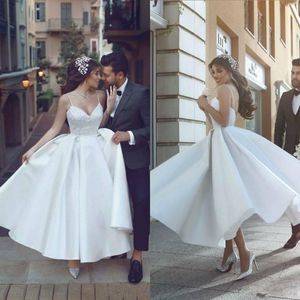 Chic Short Wedding Dress Spaghetti Straps Sexy Backless Sweetheart Lace Applique Elegant Bridal Gowns Cheap Wedding Dresses 2020 Cheap 299V